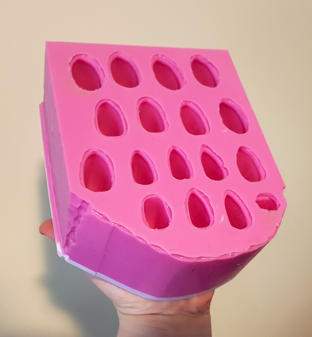 clawgiantmould.jpg