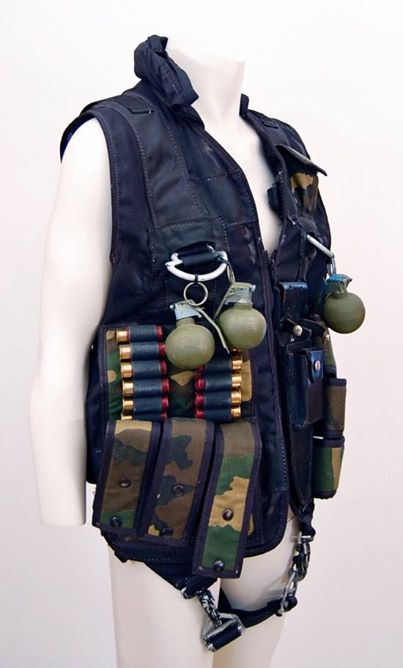 Commandos_Utility Vest-Semi-Real Prop (2).jpg