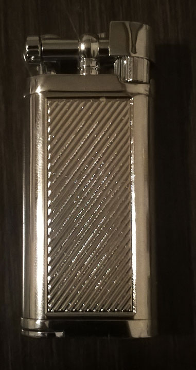 Corona Old Boy lighter fascmiscile s.jpg