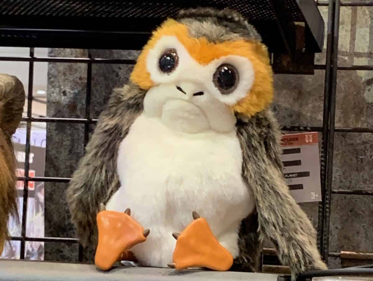 creature-stall-porg-puppet-1200x904.jpg