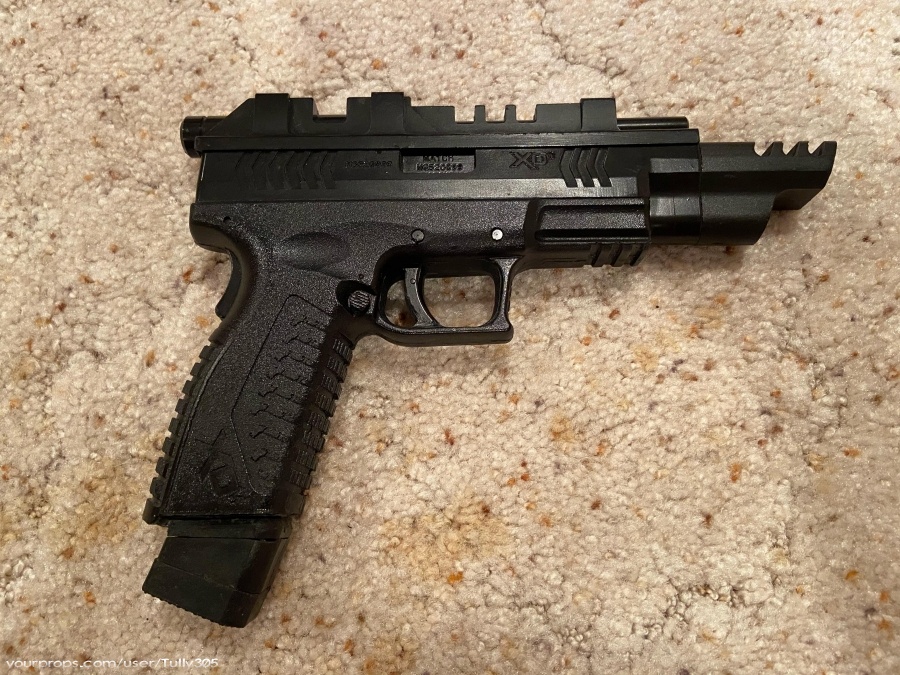 Dark-Matter-Pistol-Raza-Crew-1.jpg