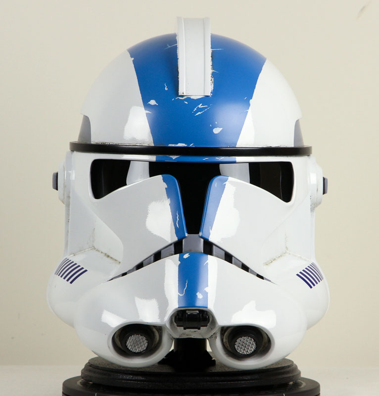 Denuo-Novo-Clone-Trooper-Phase-II-501st-Helmet-1.jpg