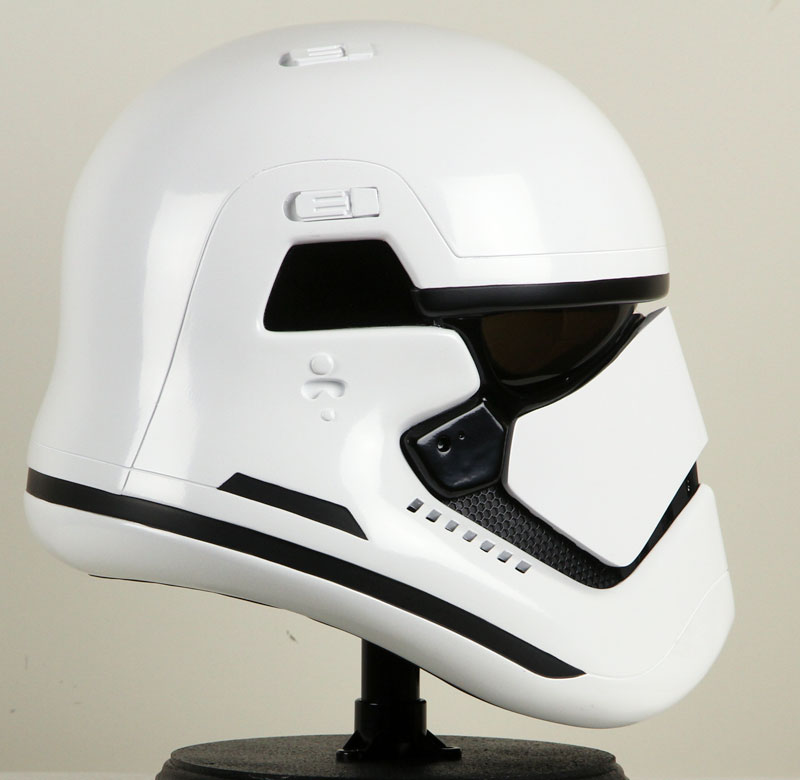 Denuo-Novo-TLJ-First-Order-Stormtrooper-Helmet-7.jpg