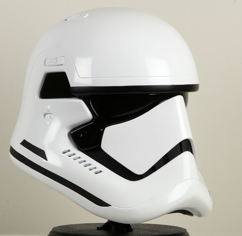 Denuo-Novo-TLJ-First-Order-Stormtrooper-Helmet-8.jpg