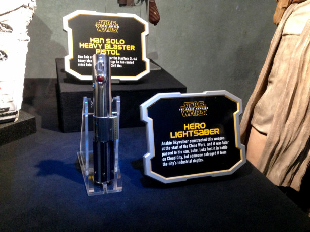 Disneyland-Star-Wars-Launch-Bay-5-11162015-615x461.jpg