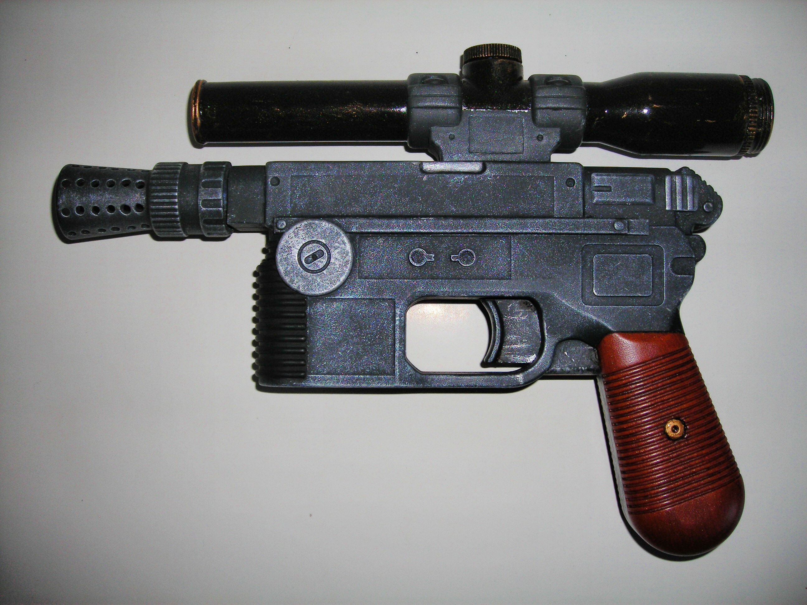 DL-44 left side.jpg