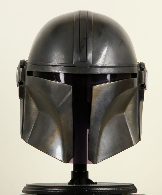 DN-Mandalorian-Battle-Damaged-1.jpg