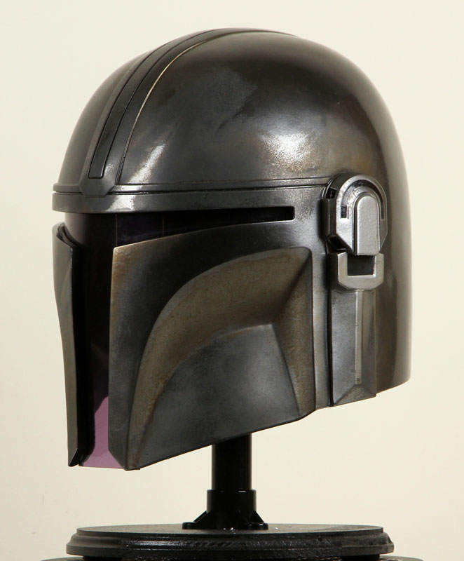 DN-Mandalorian-Battle-Damaged-2.jpg
