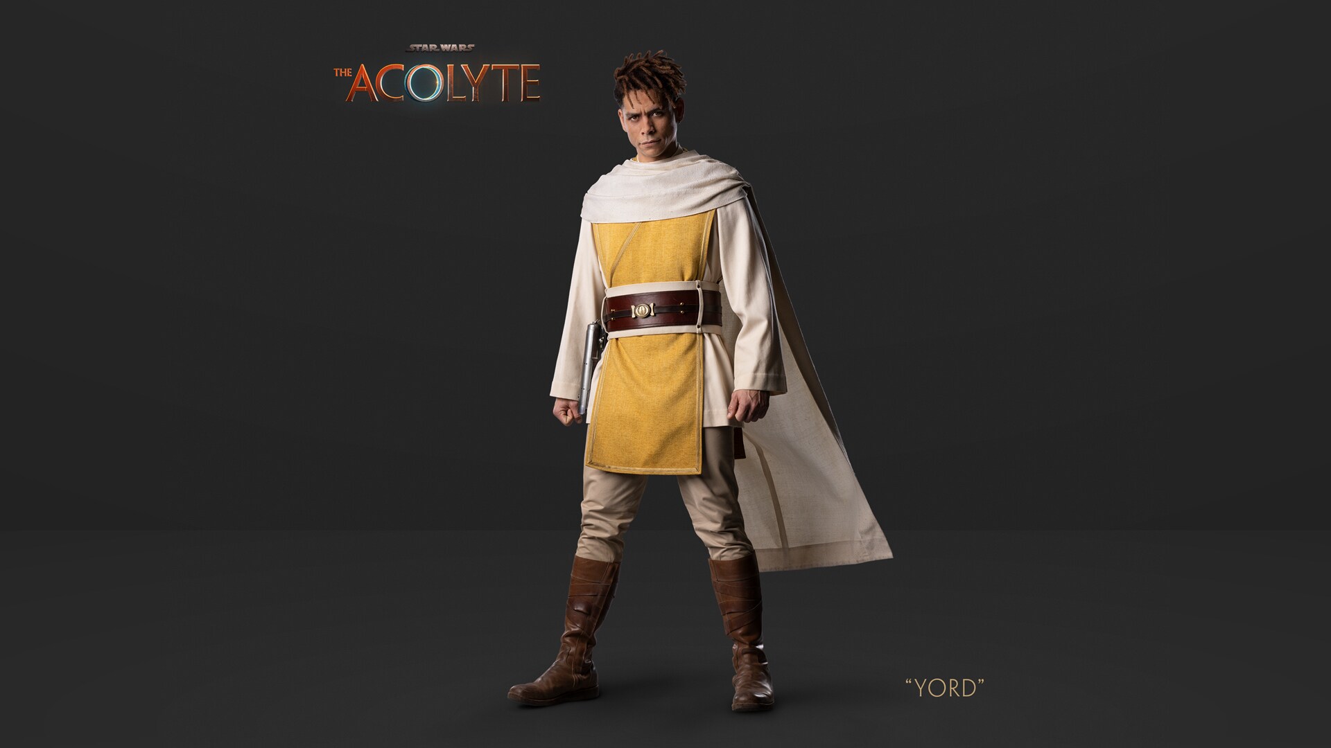 dressingacolyte-poses-yord_501405d3.jpeg