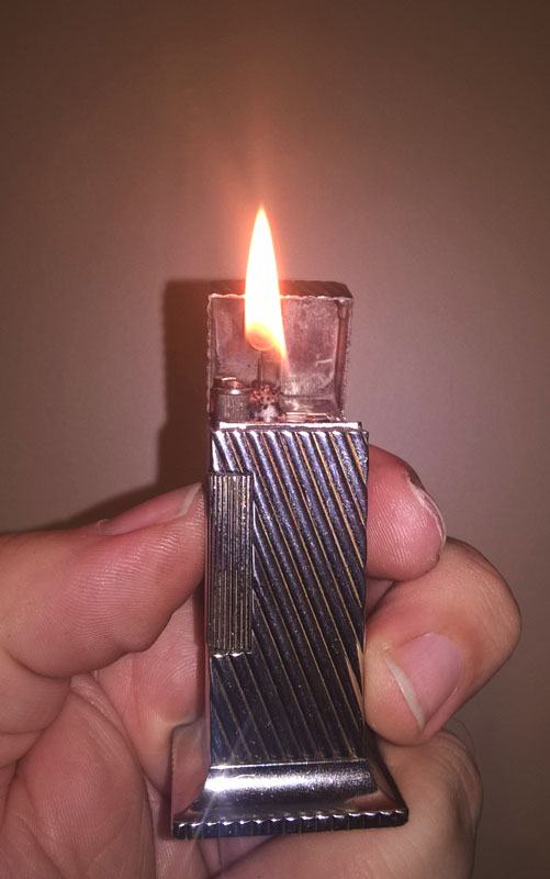 Dunhill Table Rollalite Lit s01.jpg