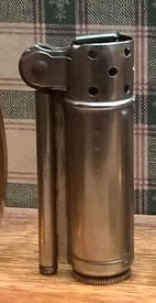 dunhill-trench-lighter-close-s-jpg.jpg