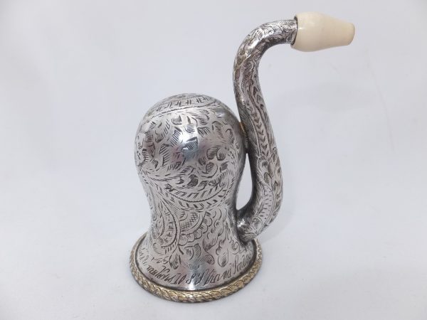 ear trumpet.jpg