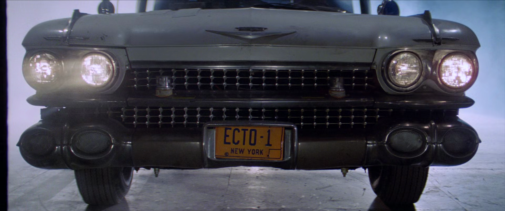 ECTO-1 2.png