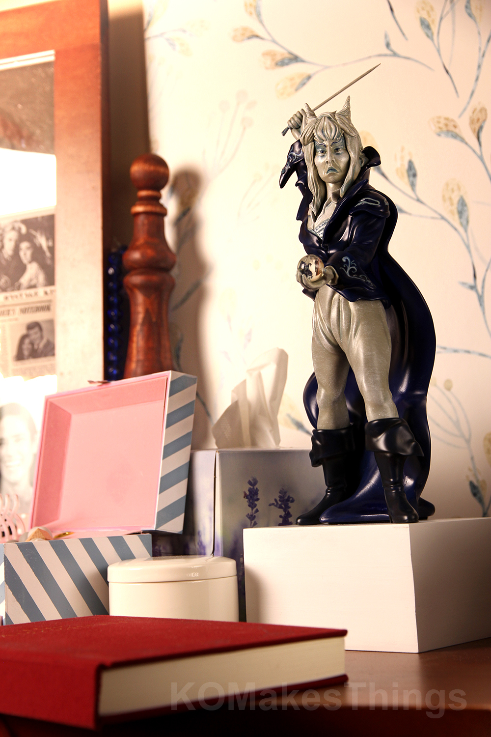 EDIT_JarethStatue-1536_sm.jpg