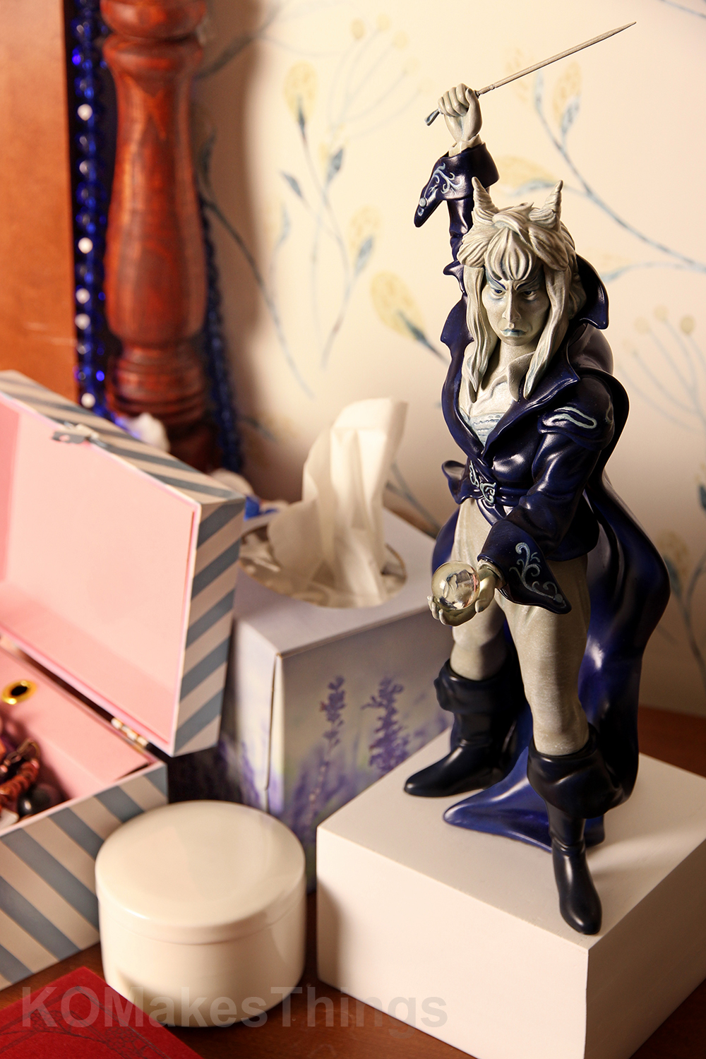 EDIT_JarethStatue-1551_sm.jpg