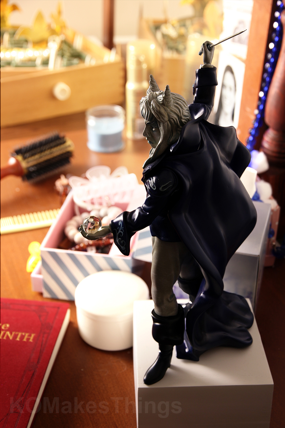 EDIT_JarethStatue-1585_sm.jpg