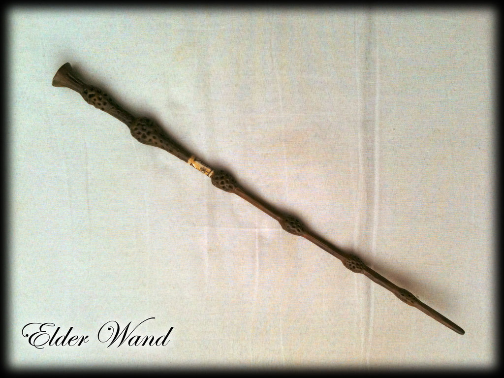 elder_wand_by_kacfenris-d72d5l5.jpg