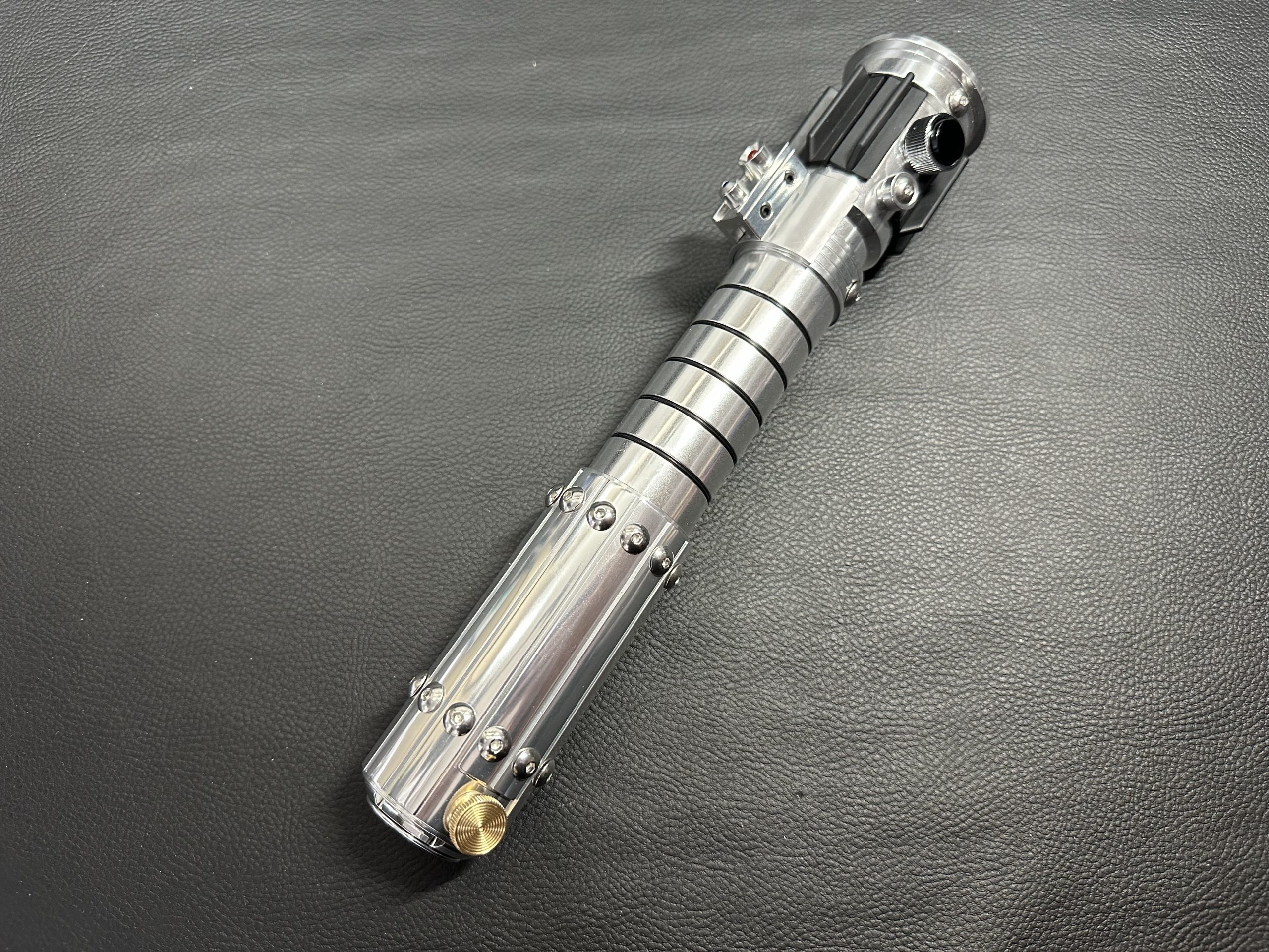 ELF-Sabers-Mara-Jade-2-scaled.jpg