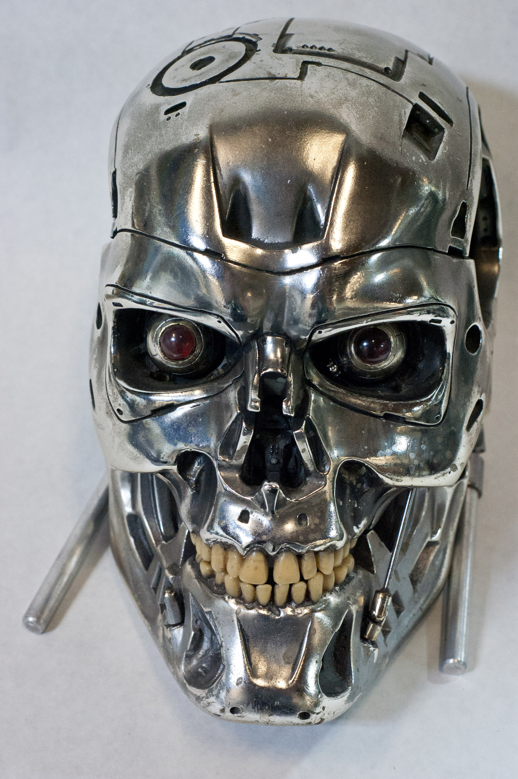 Endoskeleton - IconsofSciFi - EMPmuseum - 002.jpg