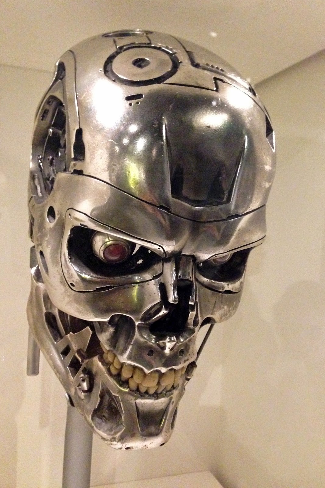 Endoskeleton - IconsofSciFi - EMPmuseum - 01 - 015.jpg