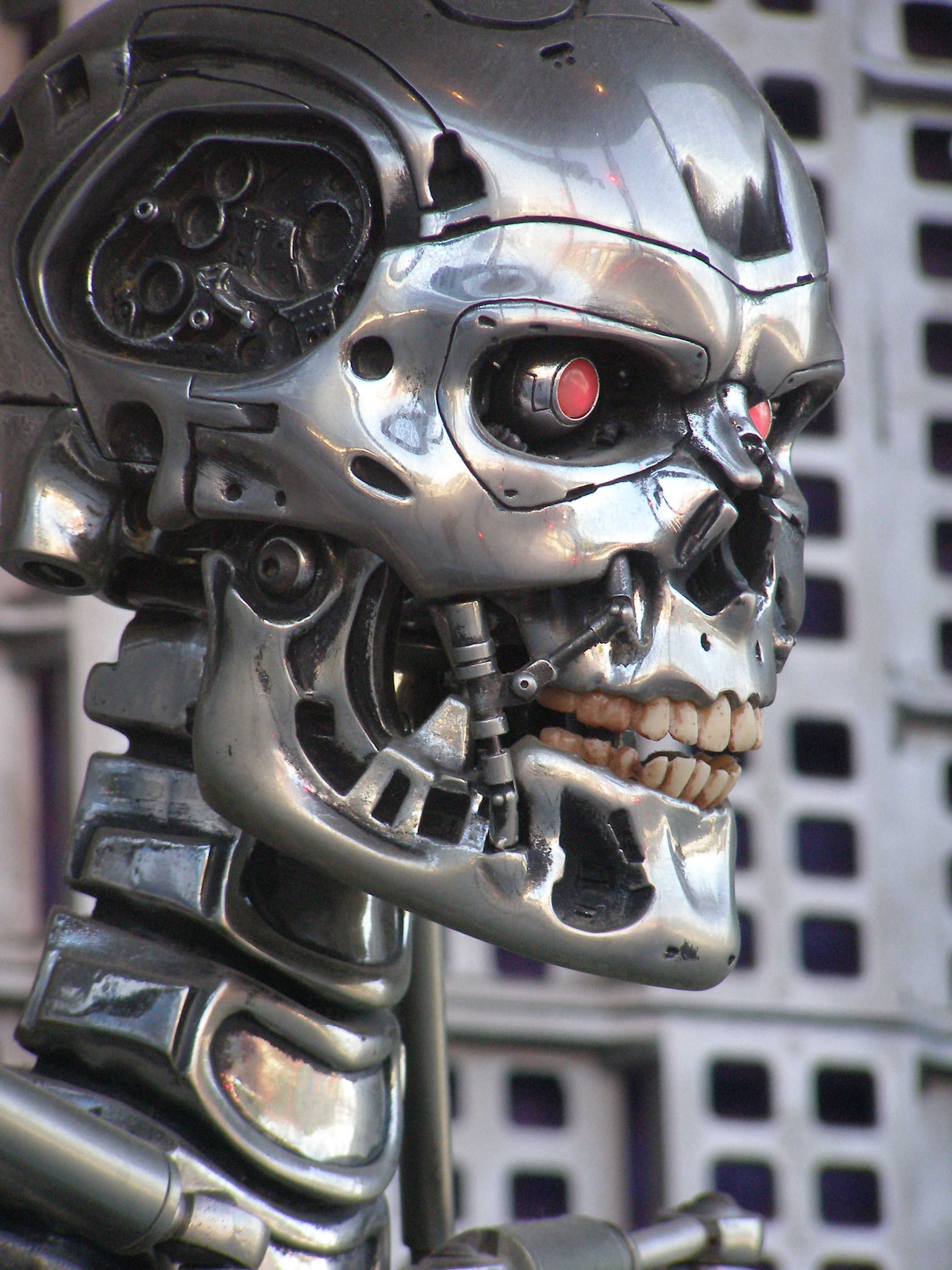 Endoskeleton - Terminator 2 3D Attraction Store Window - Universal Studios Hollywood - 006.jpg