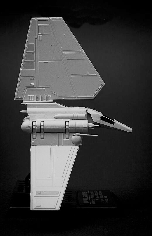 F-Toys Star Wars Vehicle 7 Imperial Shuttle 1-350-06*.jpg