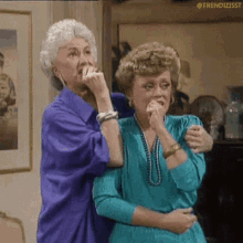 FAB6B7CE-4593-411F-B39F-5C371336EC34.gif