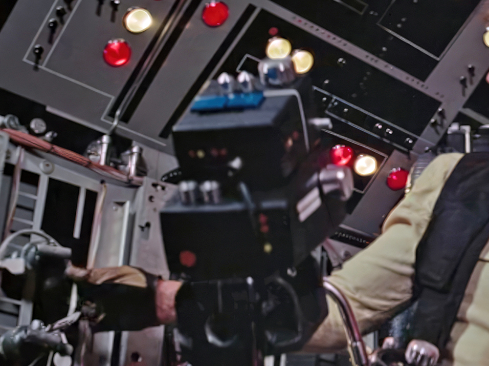 Falcon_display_Han.jpg