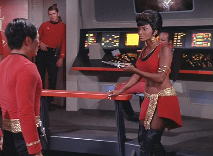 g20820TOS_2x10_MirrorMirror0360-Trekpulsel219.jpg