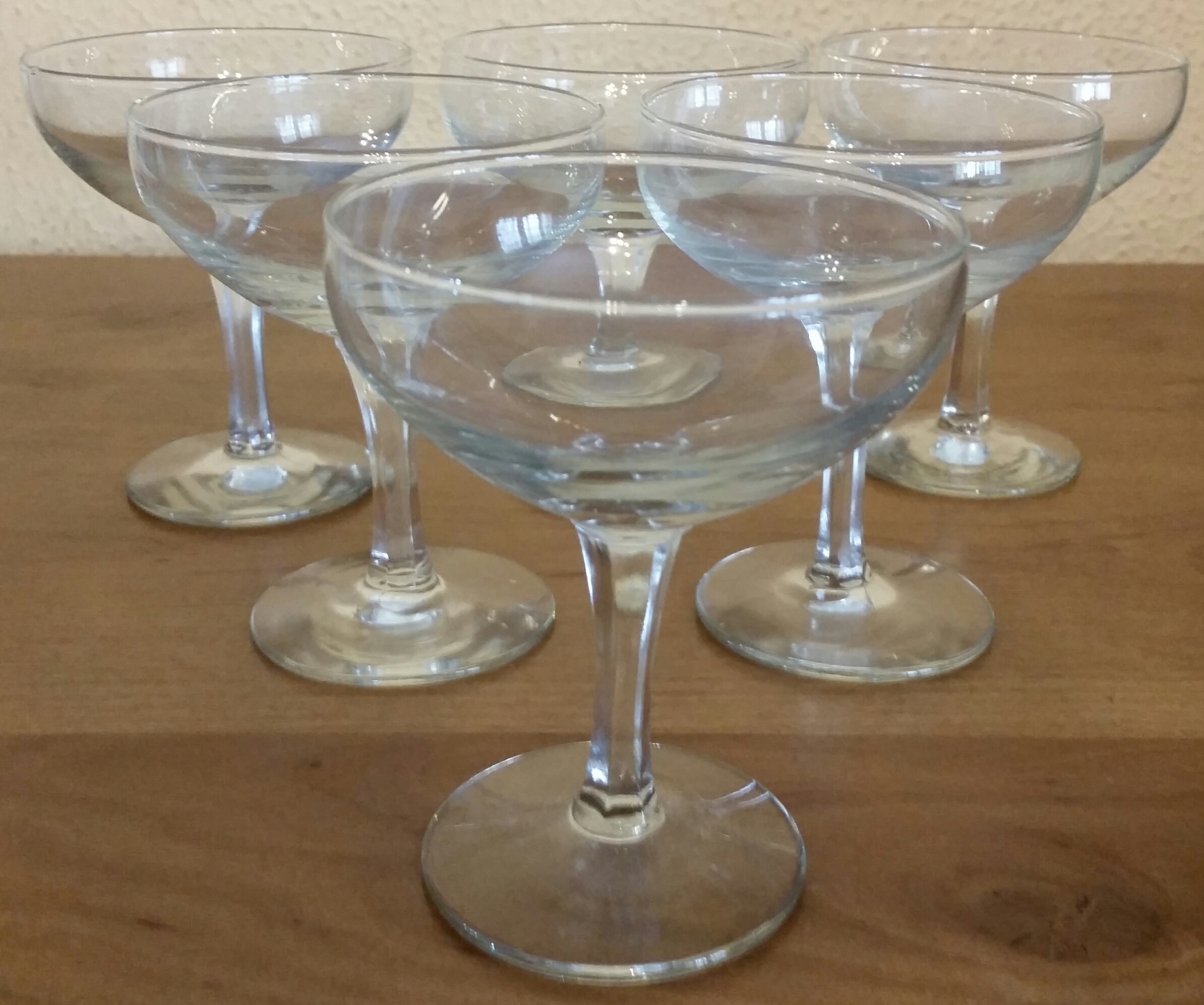 GLASS CHAMPAGNE CLUB OBI WAN.jpg