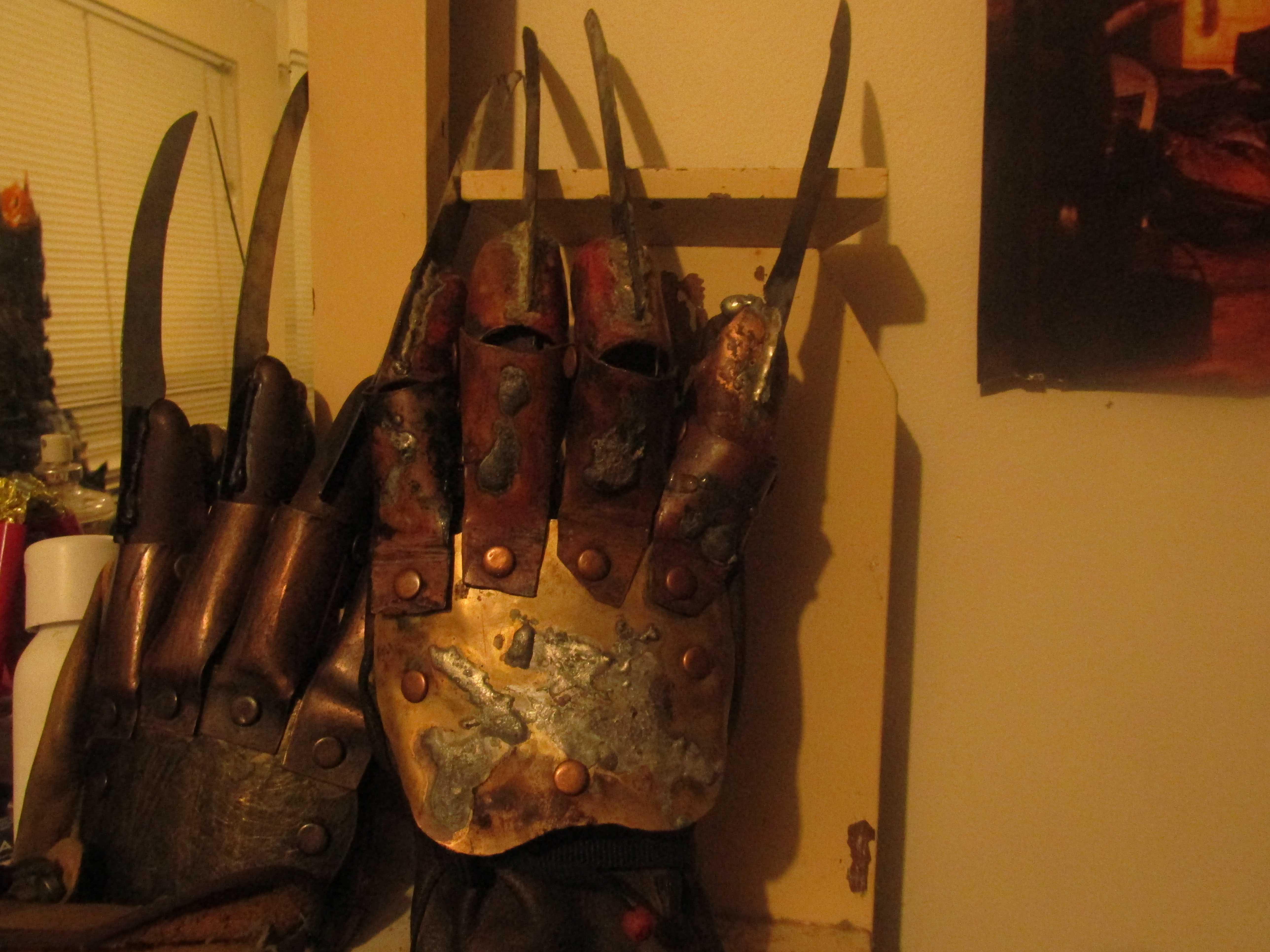 glove.JPG