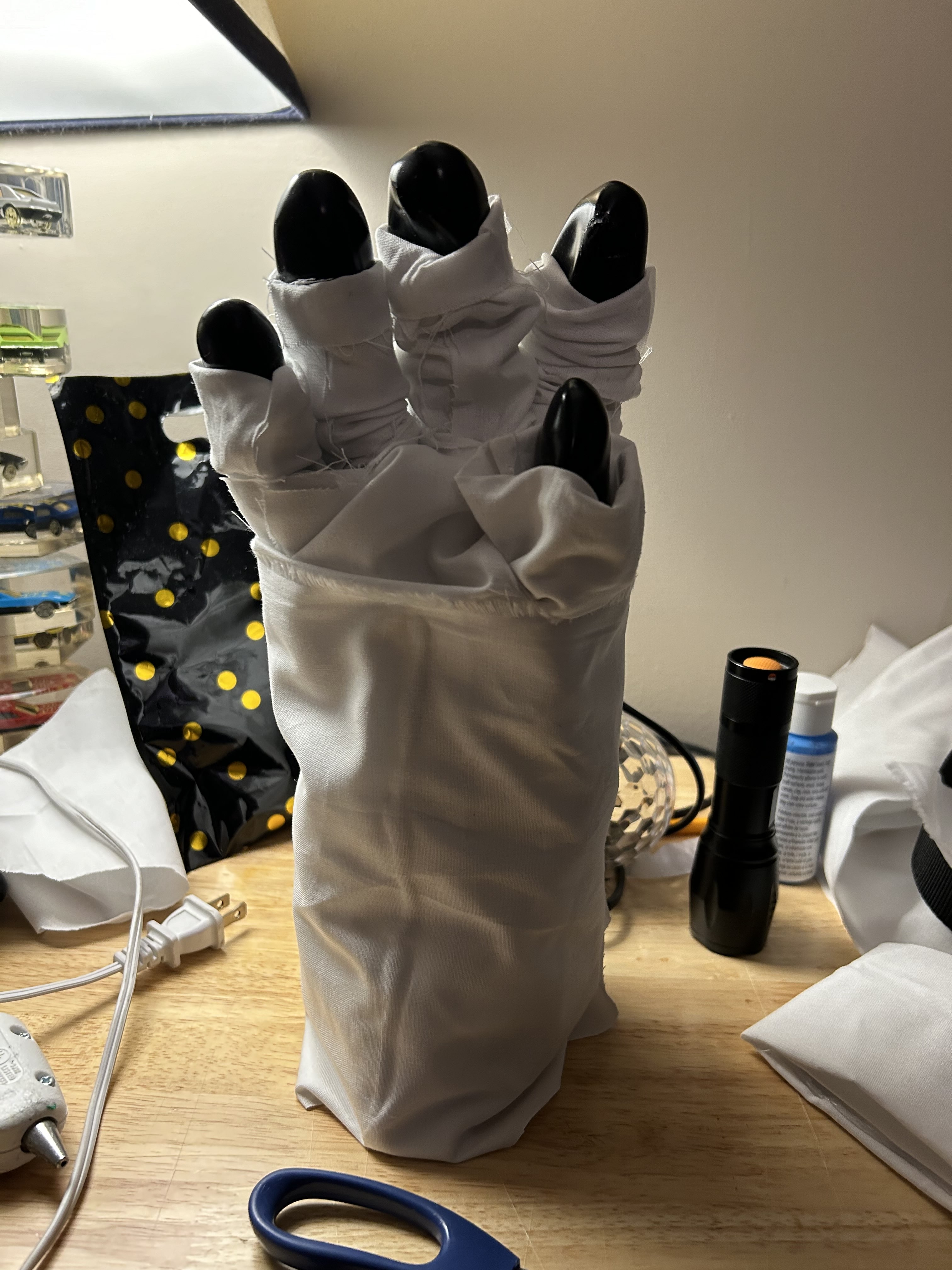 glove5.jpg