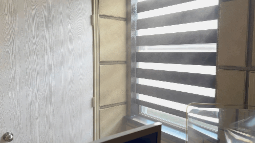 GMP_Q29tcHJlc3NHSDAw_6.gif