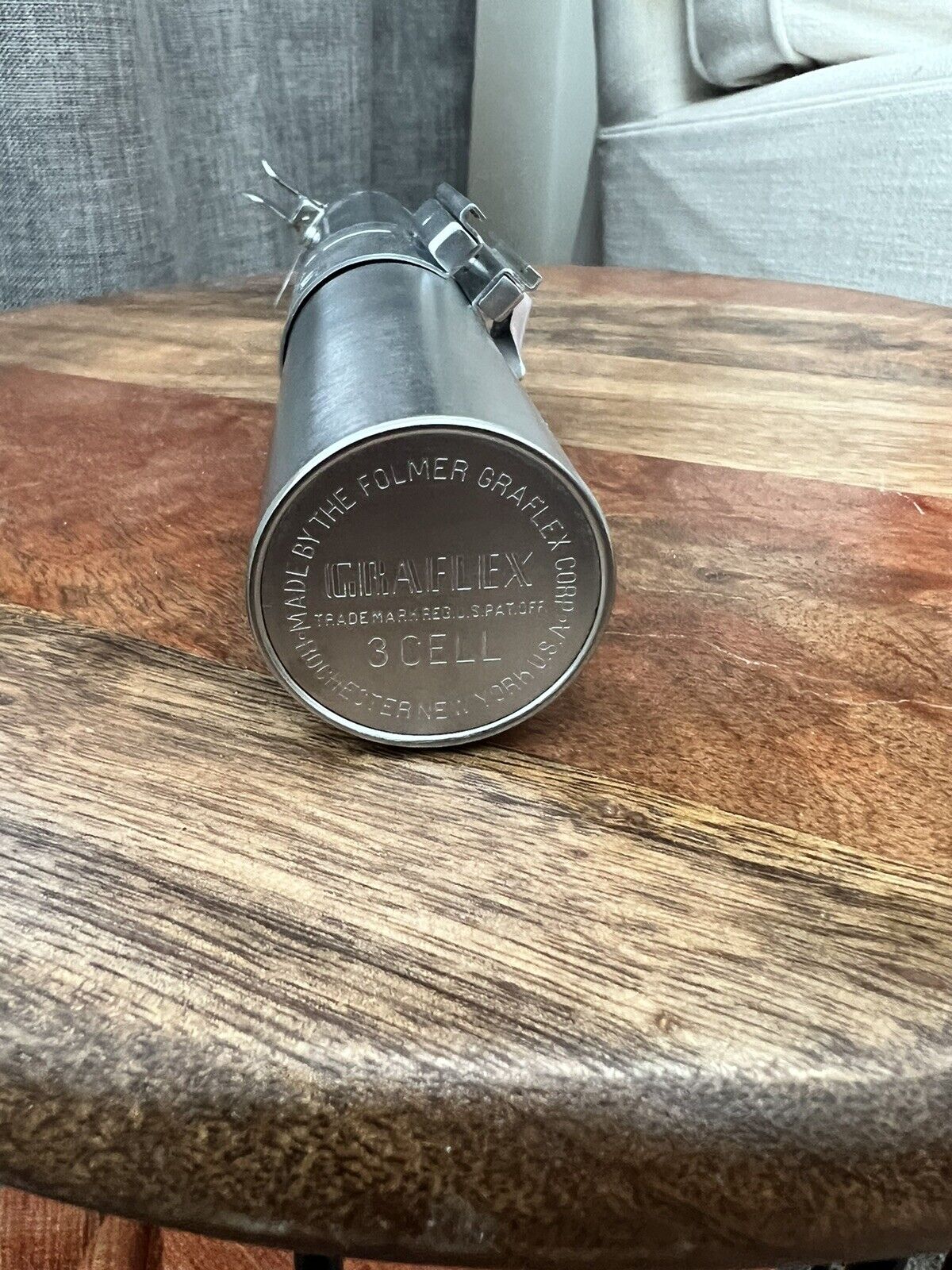 Graflex-02.jpg