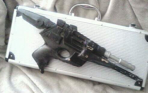 gunx.jpg