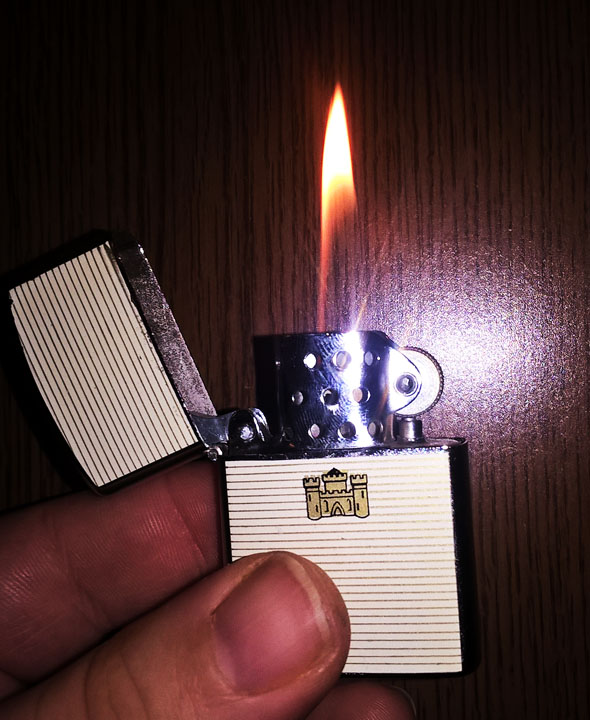 Hadson Castle Lighter Lit s .jpg