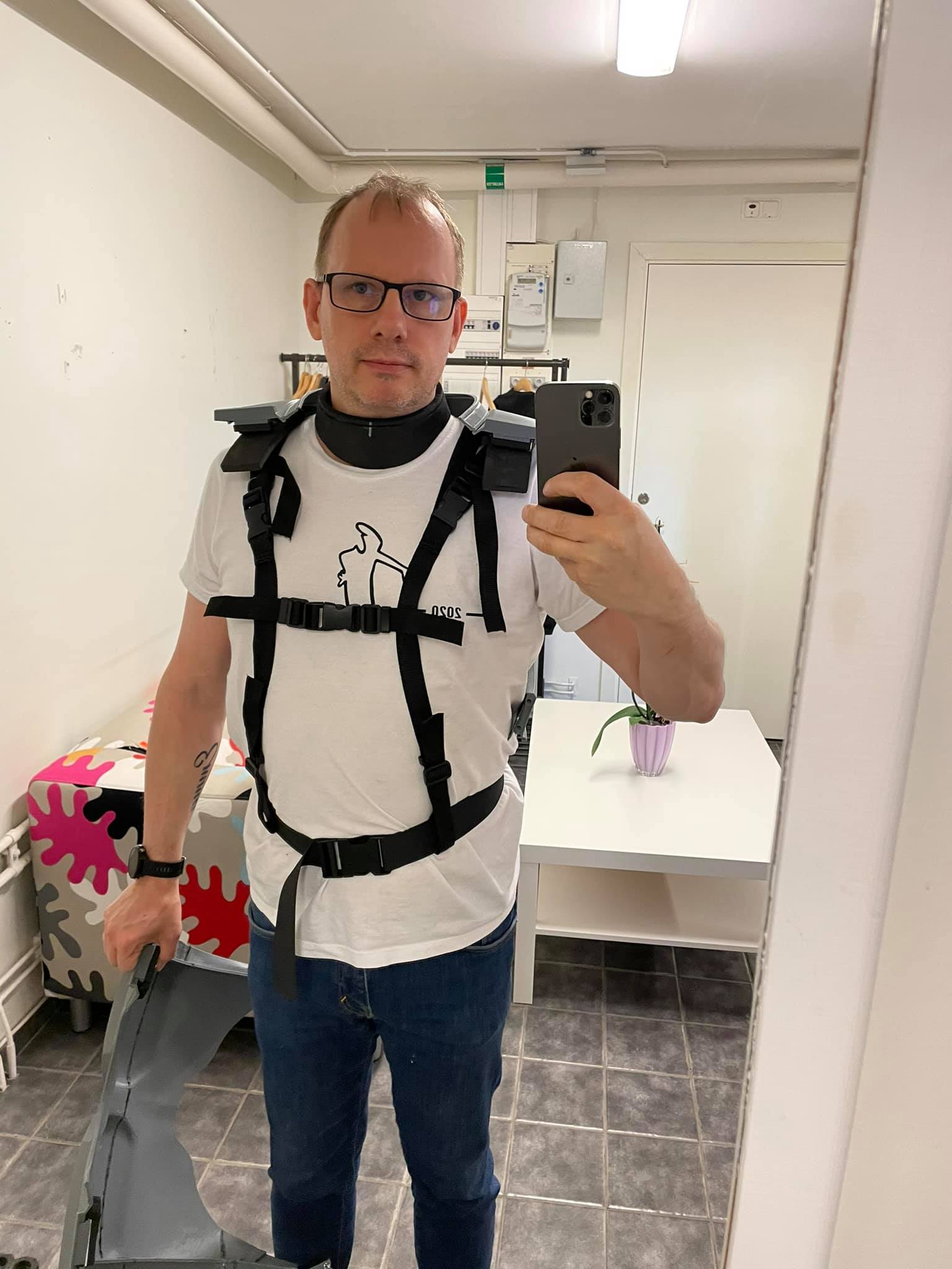 harness 1.jpg