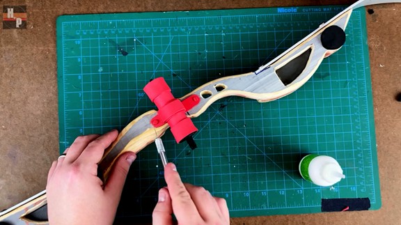 hawkeye bow 7.jpg