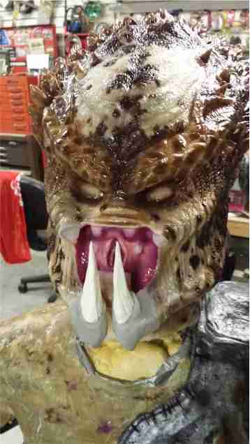 Head with teeth -2.jpg