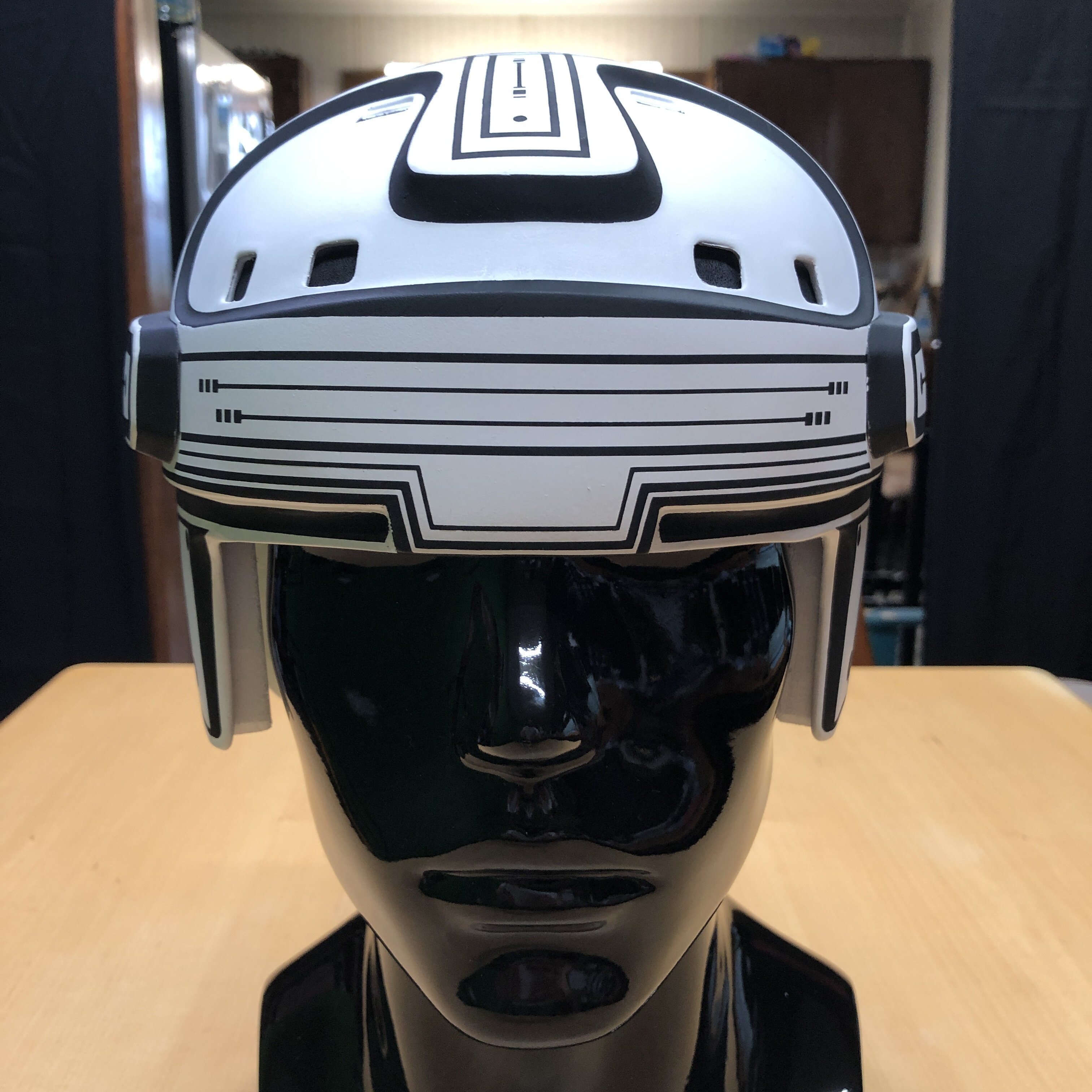 helmet-1.jpg
