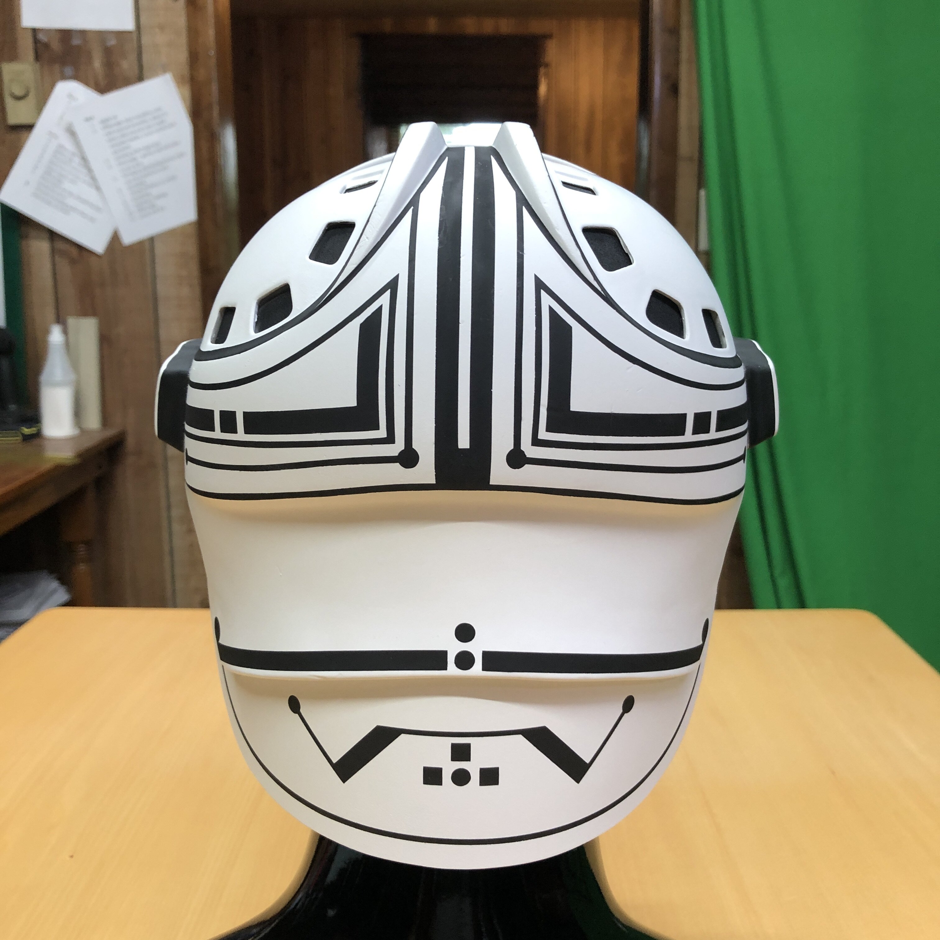 helmet-3.jpg