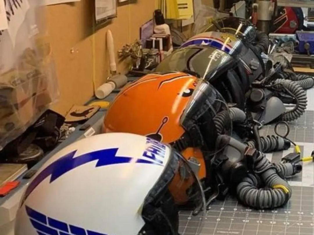 helmets2.jpg