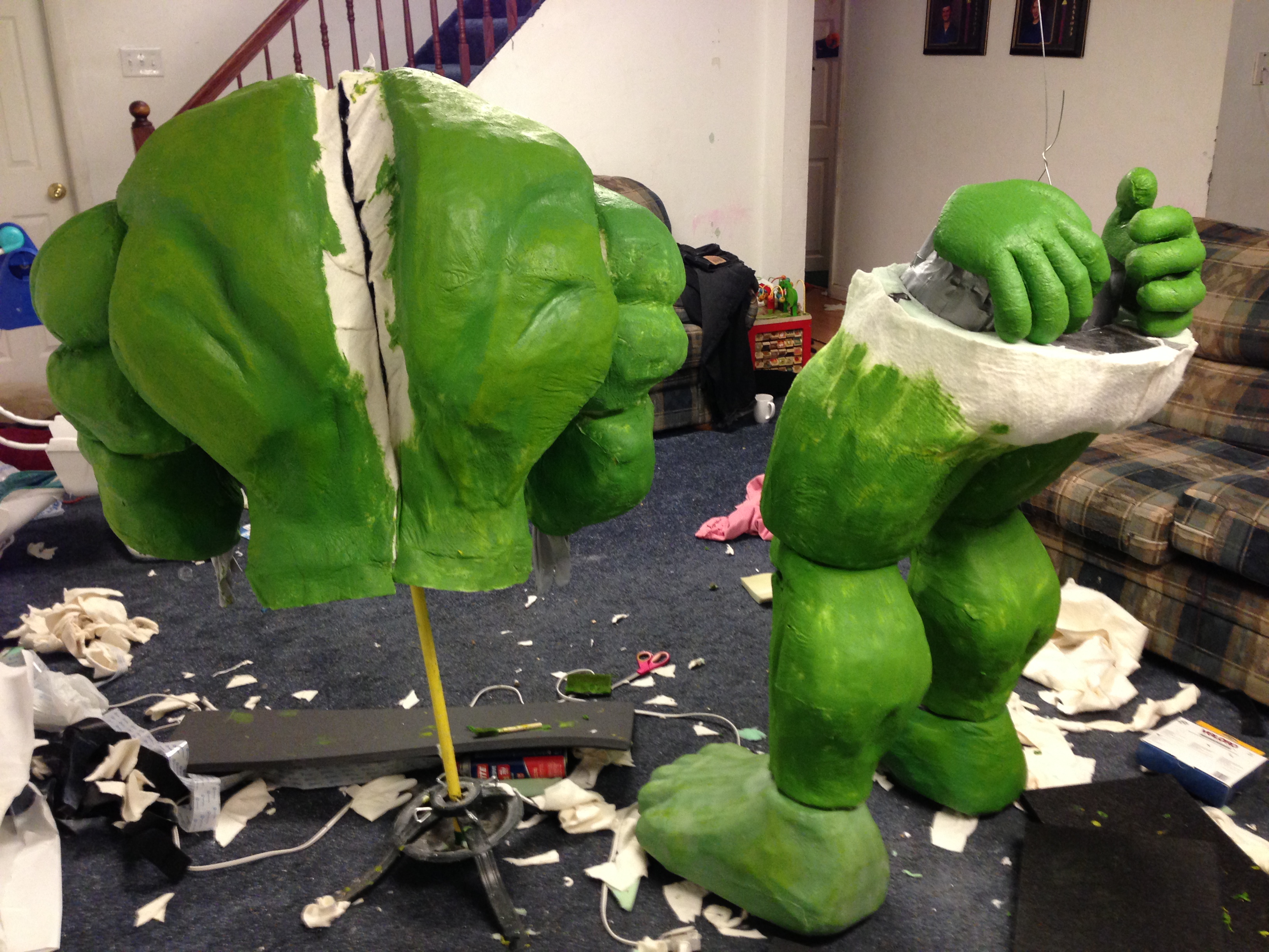 hulkcostumelatexback.jpg