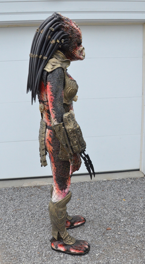 Huntress004_zpsjezjcb7m.jpg