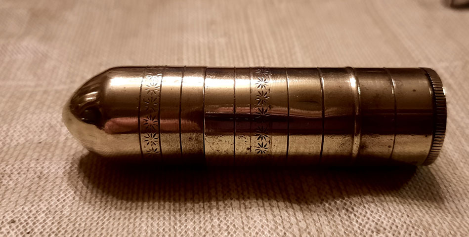 IMCO 4500 Barrage Lighter 01.jpg