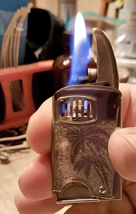 IMCO Safety Lighter 05 Lit.jpg