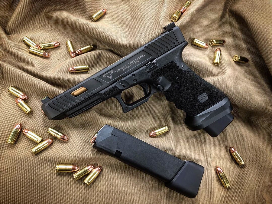 Done / Completed - John Wick 2 Custom Glock 34 - Run Closed | Page