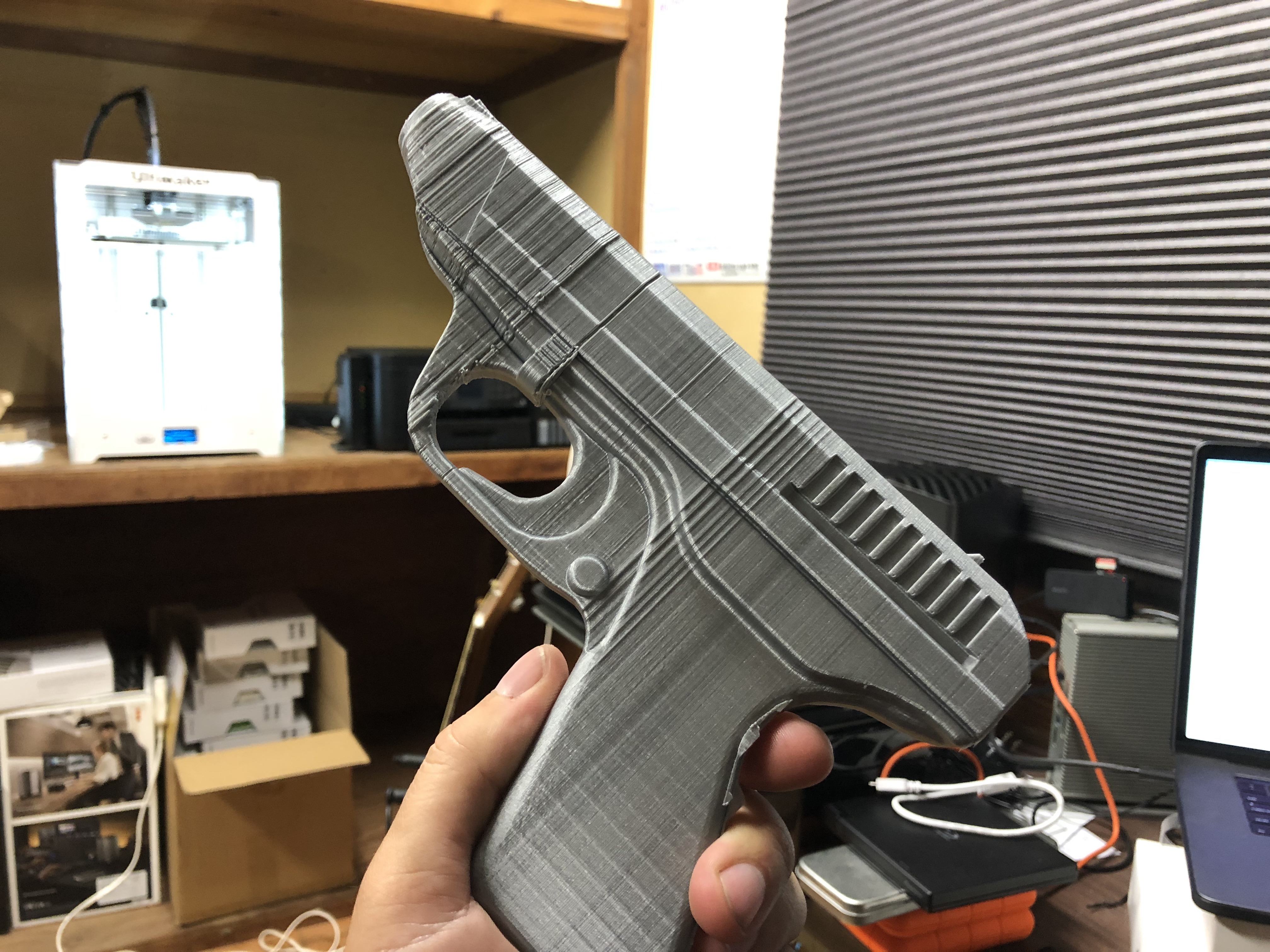 resident evil 2 leon pistol
