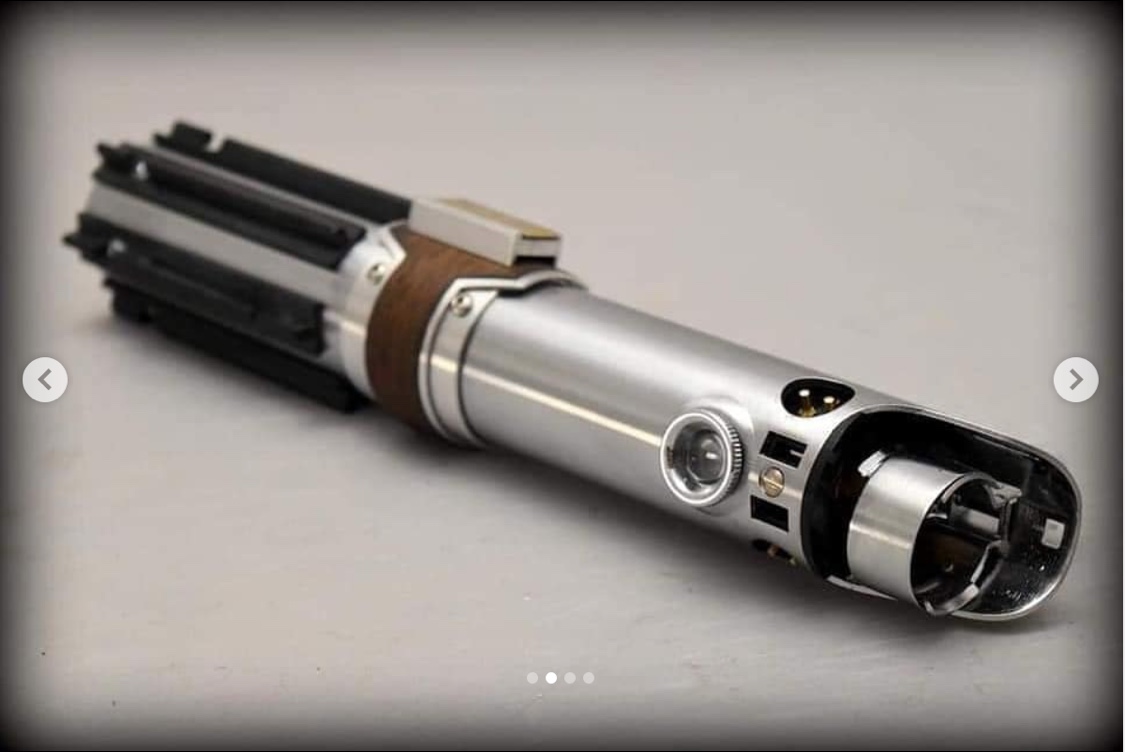 luke's lightsaber episode 9