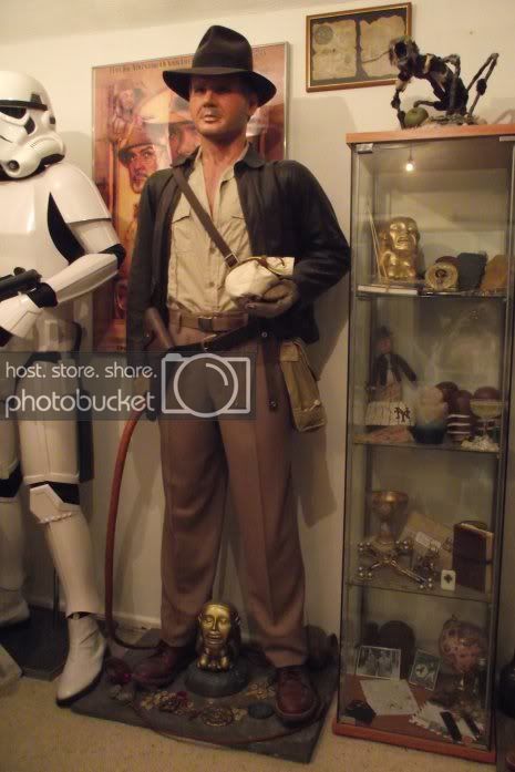 IndianaJonesCostume.jpg